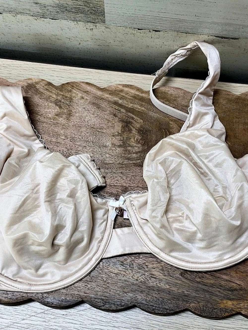 Victoria's Secret unlined demi Bra in Pink Size 38D/D85